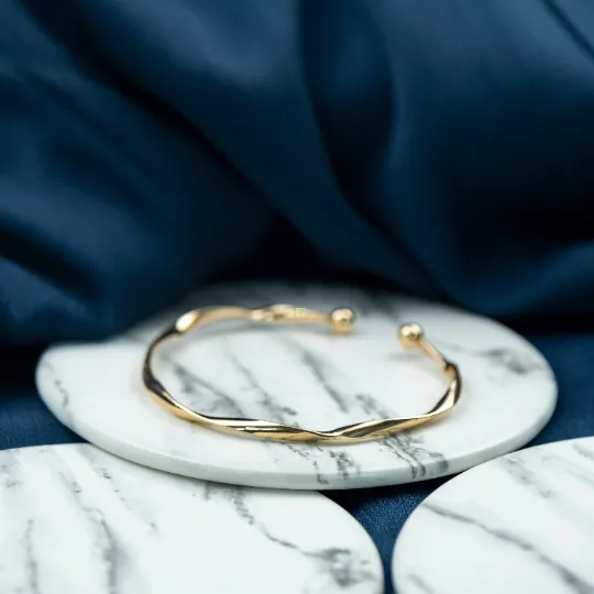 Adjustable Slim Twist Wave Slim Elegant Open Cuff Geometric Bangle Bracelet