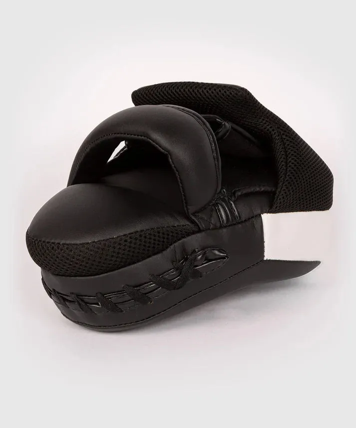 Focus Mitts - Venum - 'Cellular 3.0' - Black/White