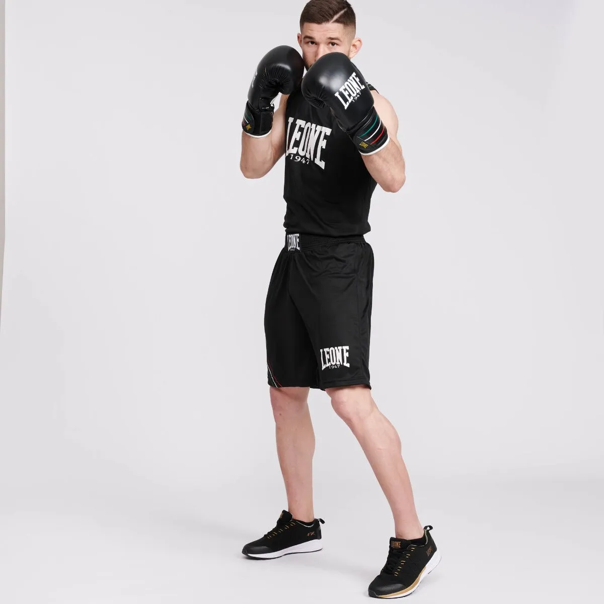 Leone Flag Boxing Gloves Black