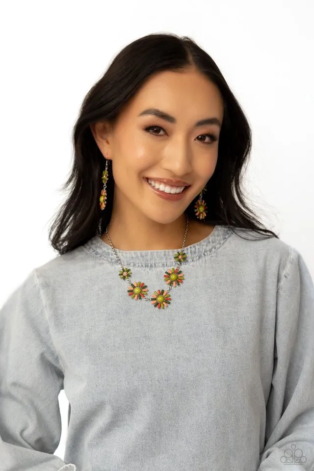 Paparazzi Earring ~ SUN Wild - Green
