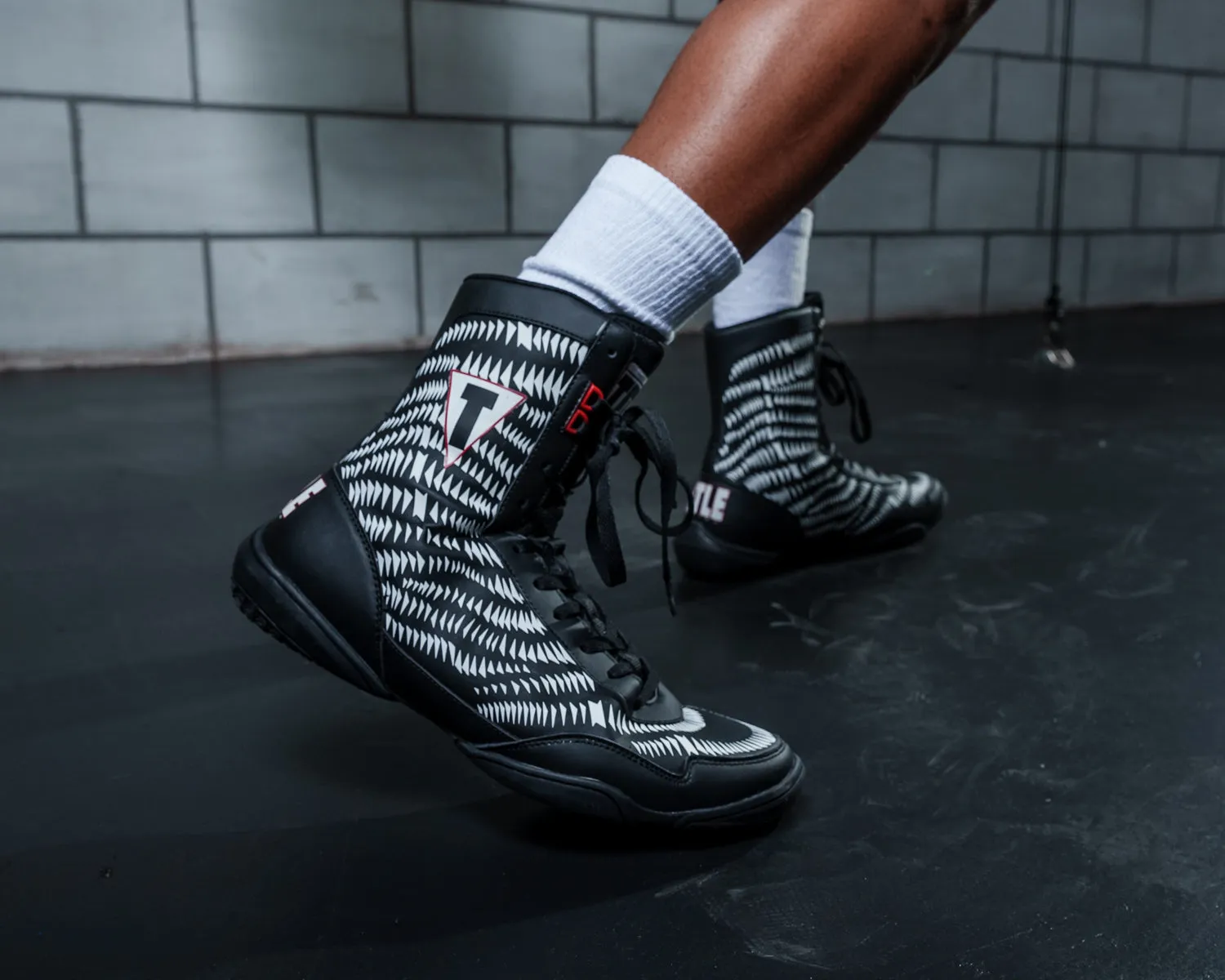 TITLE Boxing Predator Shoes 2.0