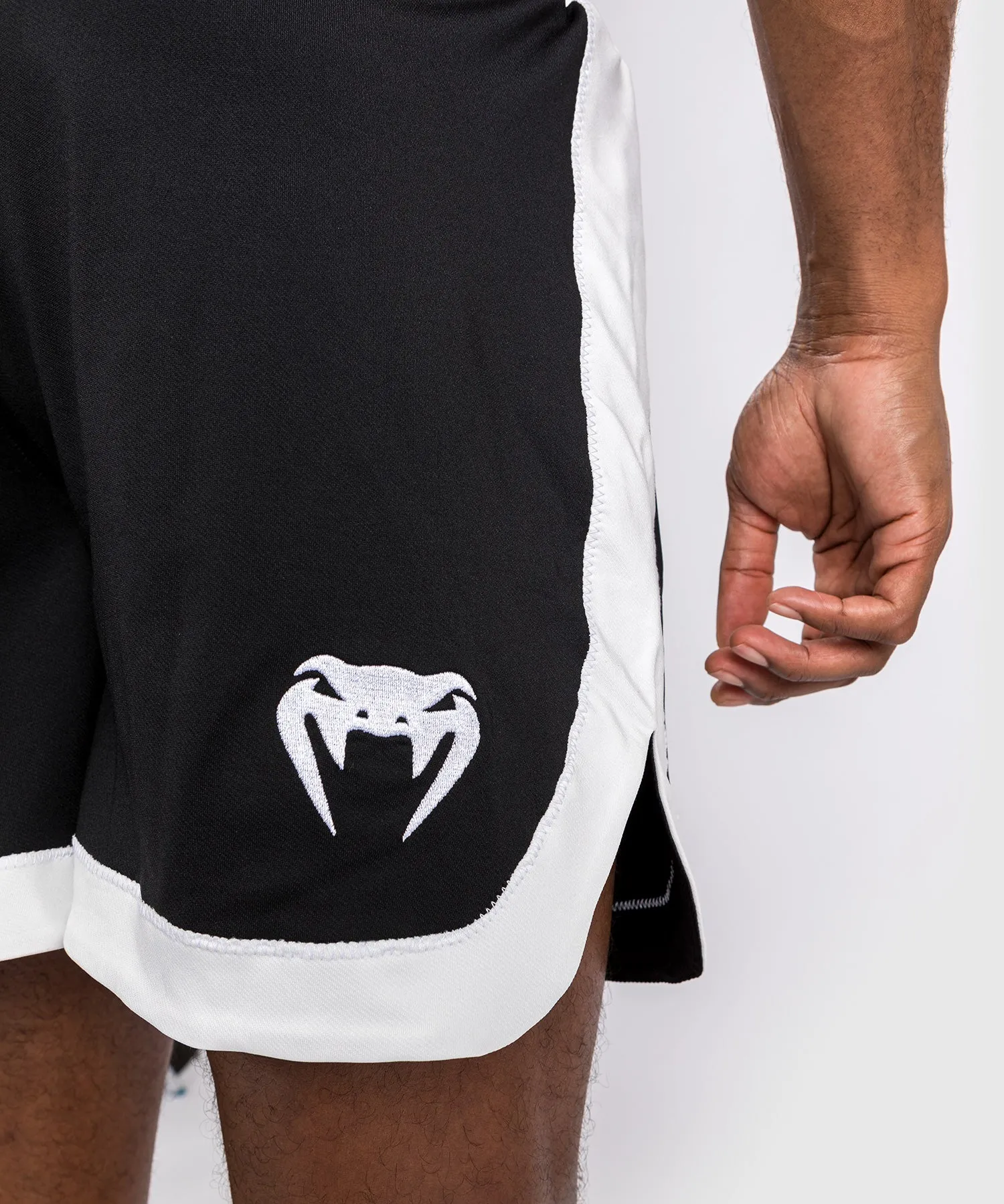 Venum Classic Boxing Shorts - Black/White